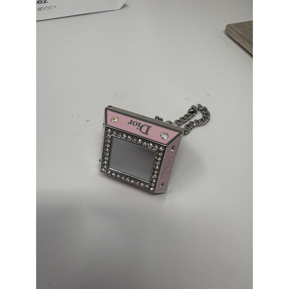 Dior Crystal Shine Lip Gloss Charm Pendant Pink Enamel Rare Vintage - Picture 5 of 5